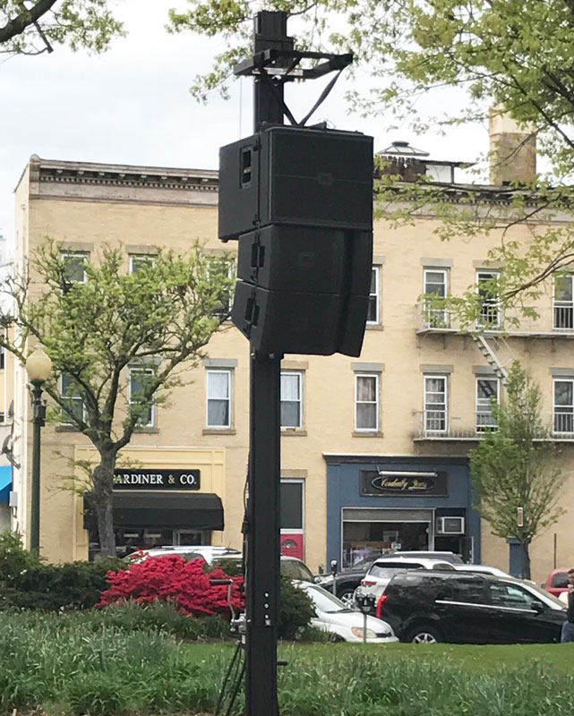 JBL VRX line array on Sumner lift at outdoor event